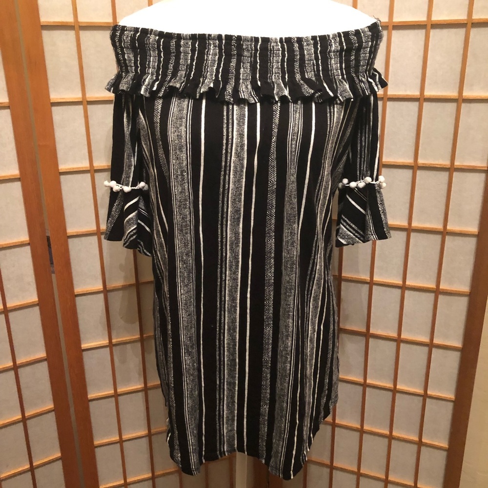 Dress - Picture 2 of 6